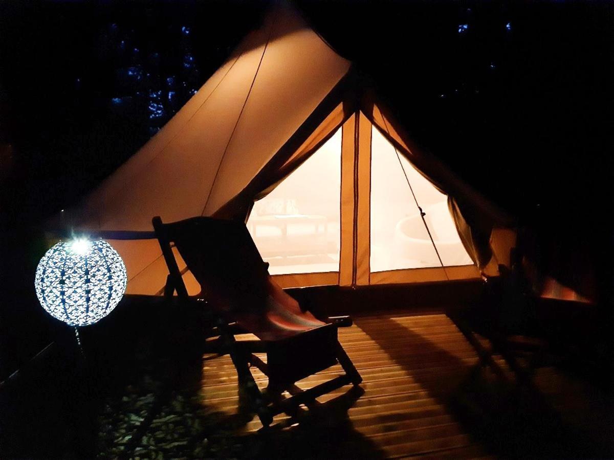 Camping Etang Du Camp Senergues Dış mekan fotoğraf